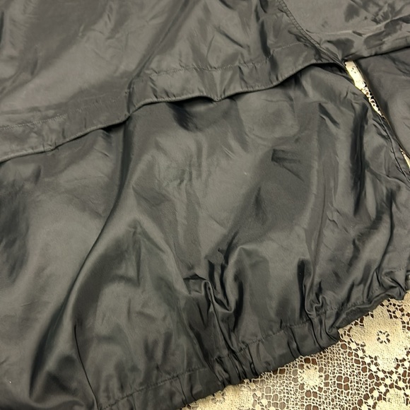 Champs Sports windbreaker - Picture 8 of 8